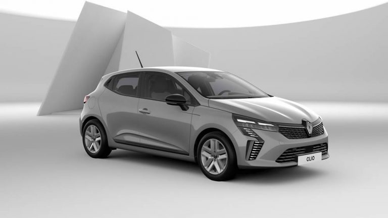 Location Renault Clio 5 gris Rafale manuelle diesel à Tanger